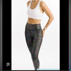 ZYIA Black Vertical Mirage Light n Tight Leggings